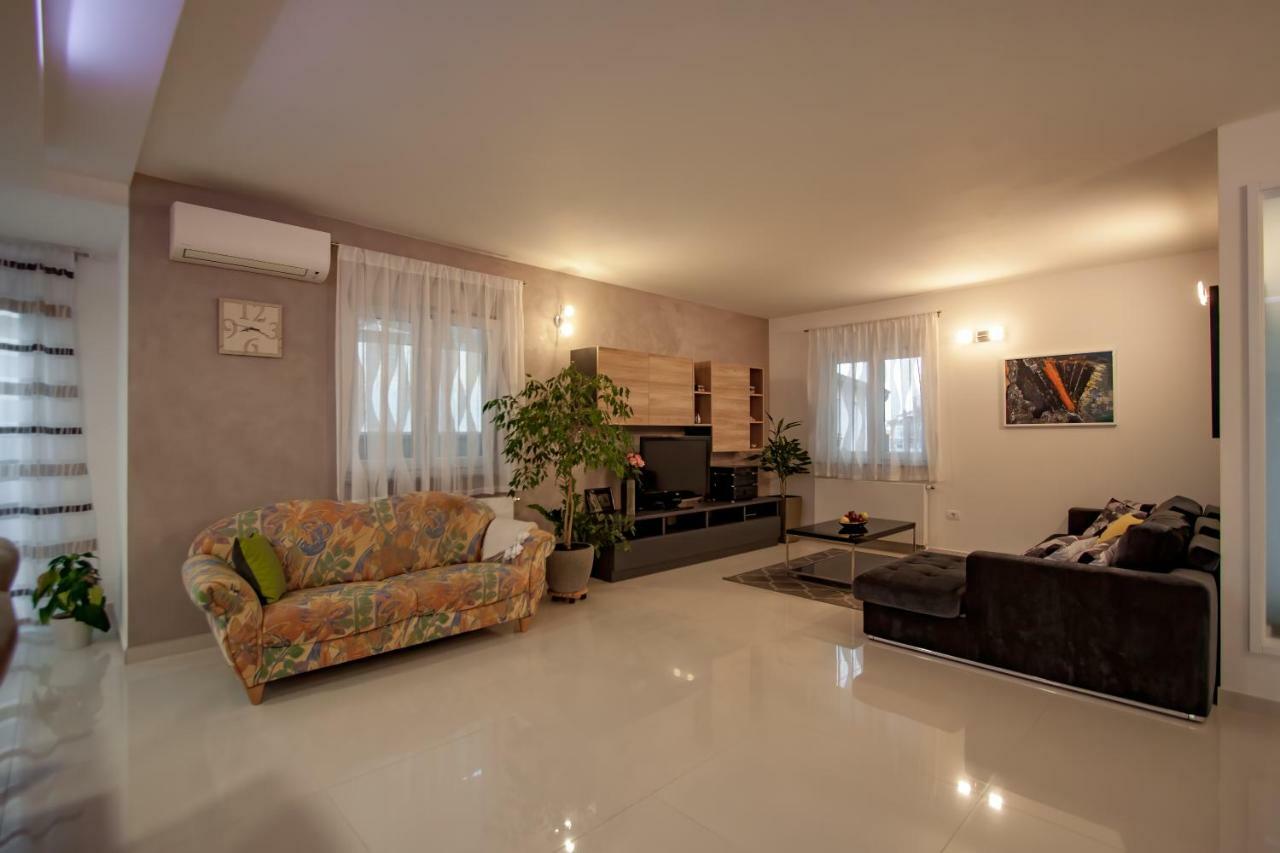 Apartman Nebo PUY Exterior foto